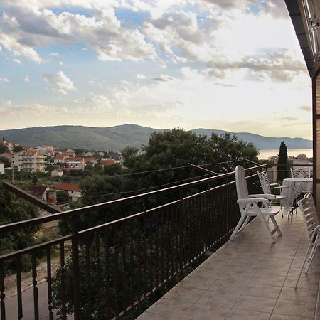 Apartmani Nada Seget Vranjica Luaran gambar